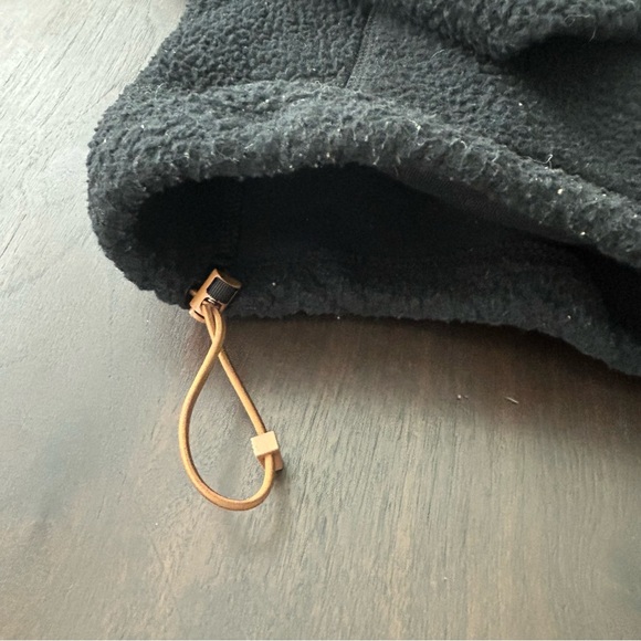 Carhartt Black Sherpa Hoodie with Brown Exterior - Picture 7 of 11